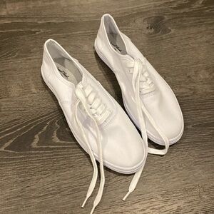 NWOT White Tennis Sneakers